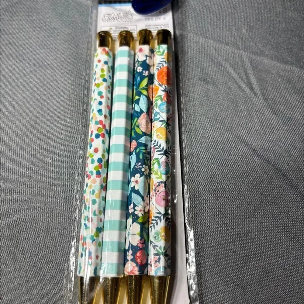 New 10 pc Decorative Ballpoint Pens Set - Assorted Patterns (Gold Accent)